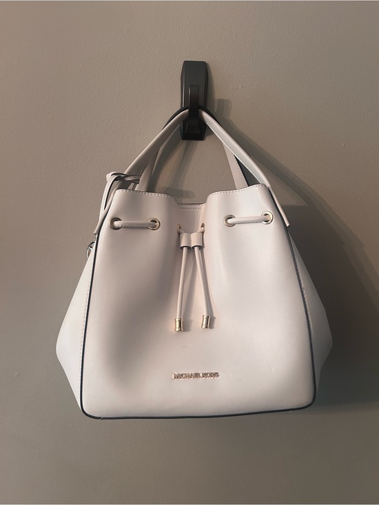 Michael Kors Handbags - Michael Kors White Leather Drawstring Hobo Bag